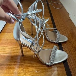 NEW Steve Madden Rhinestone tie-up heels